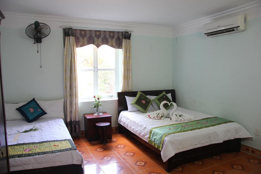 Anh Thuan Hotel 1 Cat Ba Island Buitenkant foto
